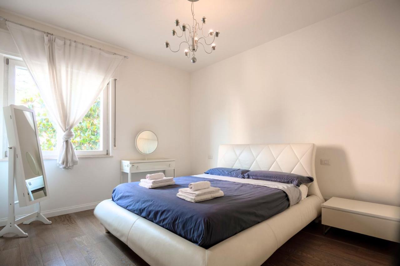 L'Oasi Della Pace - Confortevole E Vicino A Tutto Apartment Chiaravalle Exterior photo